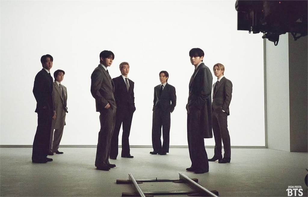 世足賽(影)／世界盃決賽變演唱會！瑪丹娜、夏奇拉、BTS眾星嗨翻中場秀