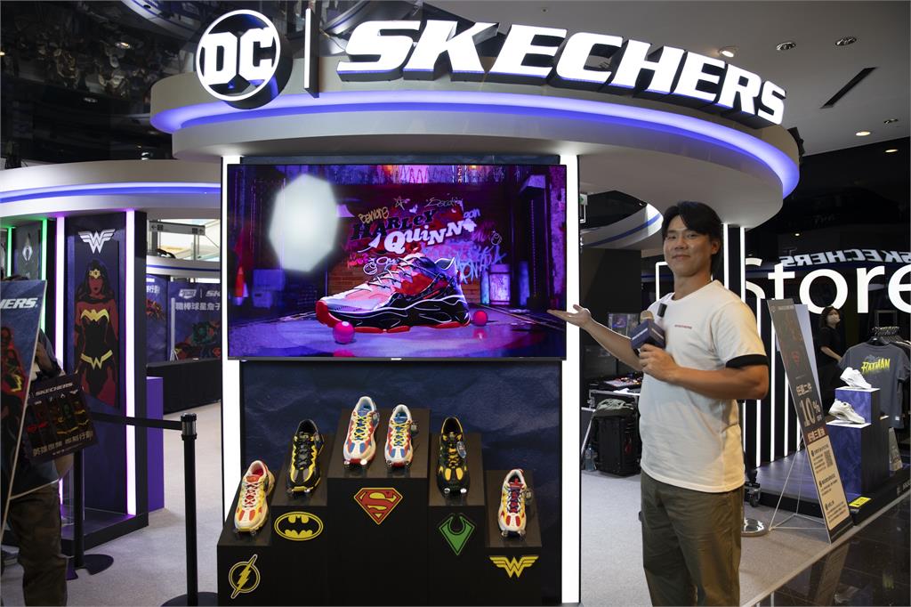 SKECHERS攜手華納兄弟推出DC英雄主題快閃店