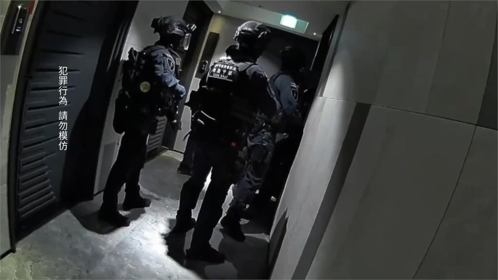 台中槍砲通緝犯藏身租屋處　警丟震撼彈攻堅逮人
