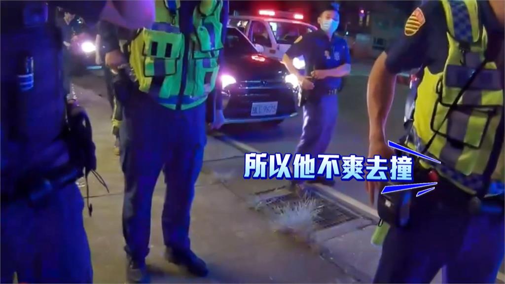 男控愛犬遭檳榔攤狗咬死 開車怒撞店家、亂棒襲老闆!下秒崩潰大哭