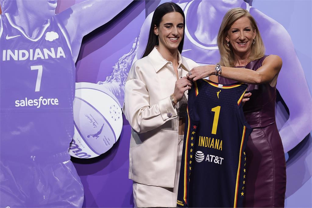 WNBA／「女版柯瑞」在美掀旋風！傳將與Nike簽「8位數」美元合約