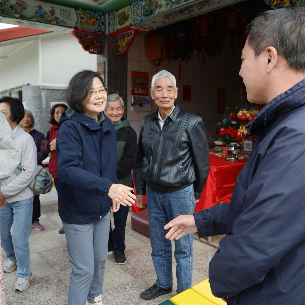 快新聞/蔡英文再訪樟之細路 一句「山會告訴我們答案」引發政壇想像