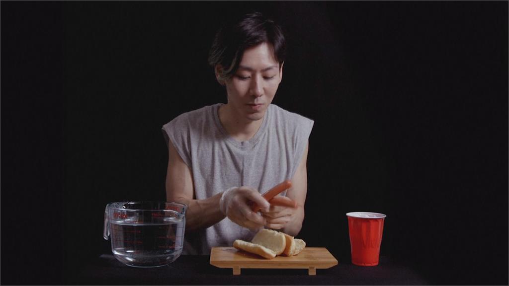 誰才是最強熱狗大胃王? 卻斯納「終極對決」小林尊