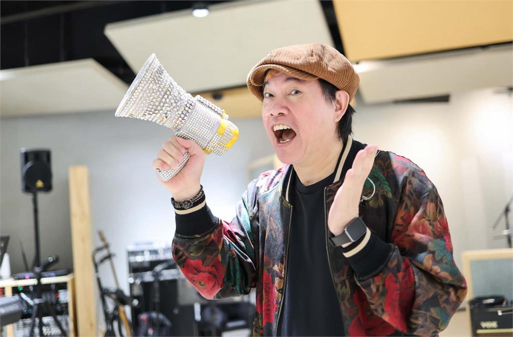 吳宗憲直播大失控!連線康康「句句爆點」狂噴髒話急喊:我要被關播了