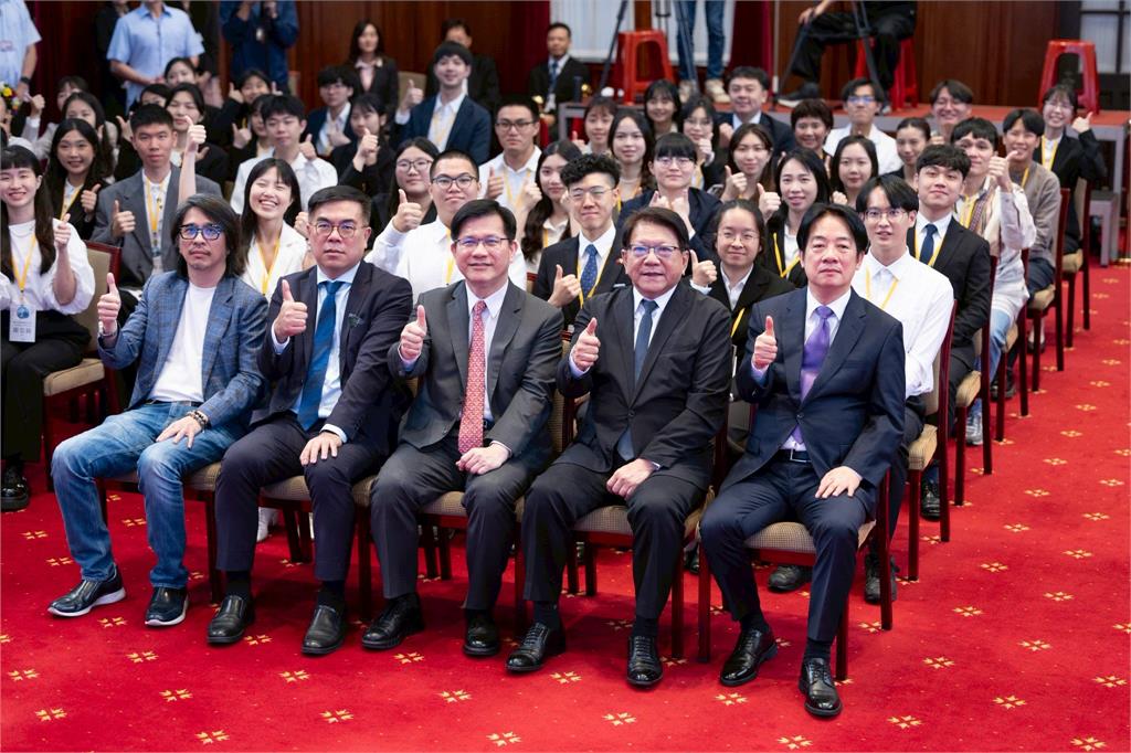 快新聞/660位青年啟程追夢 林佳龍:外交部及外館將做堅強後盾