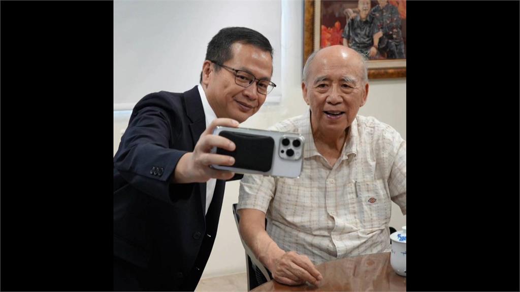 稱「與柯恩怨已翻頁」　郝龍斌：有意願選國民黨主席