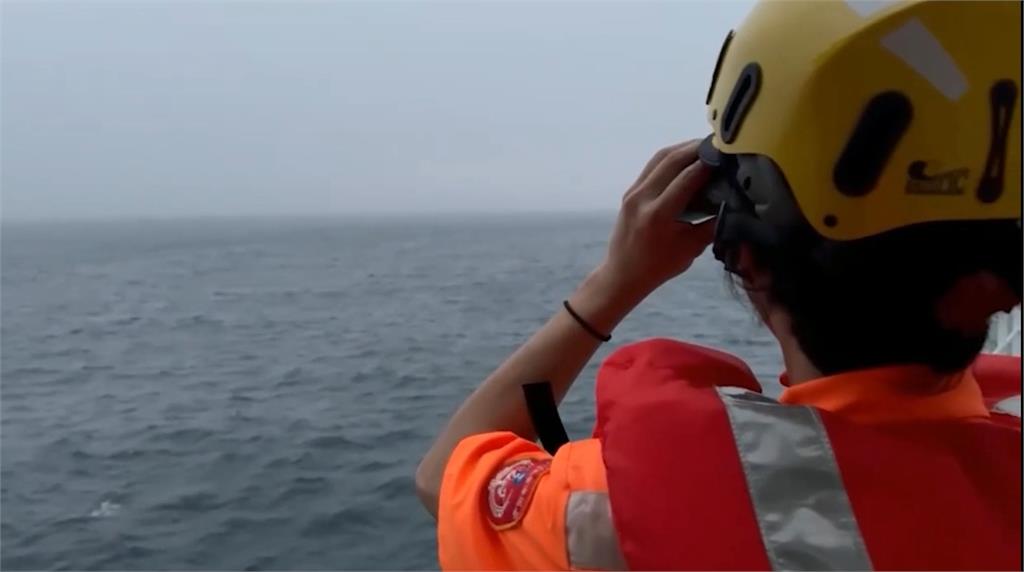 快新聞／62歲船長失聯！基隆漁船「全漁6號」火燒沉沒　海巡署全力搜救