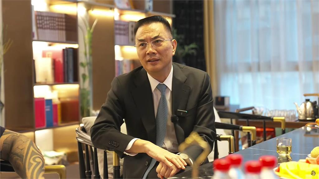 館長訪中國政協常委讚「一國兩制」！主席喊「台灣人來祖國免費供食宿」他嗨翻模樣曝