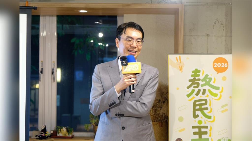 快新聞／世代接棒！「白袍醫生」力挺「美女刺客」　綠營這區布局將成型