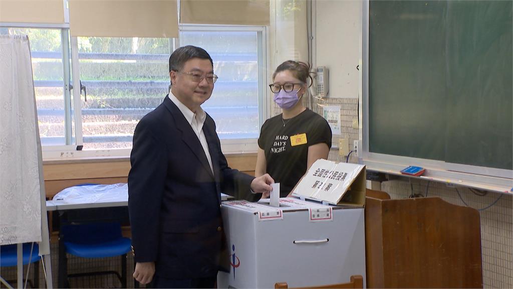 賴總統回台南投票趕赴災區慰問 蕭美琴低調投票、卓榮泰籲踴躍投票
