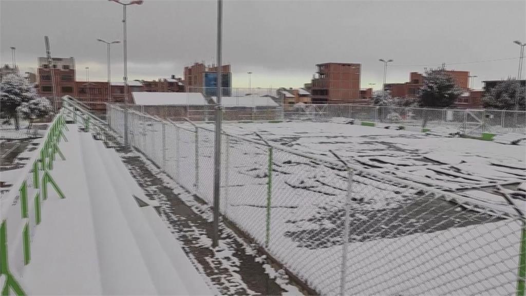 寒流!玻利維亞罕見「八月雪」 緩解乾旱、居民直呼馬鈴薯有望豐收