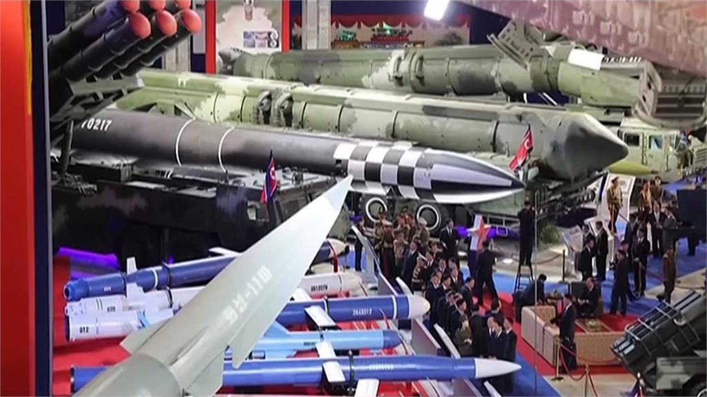 勞動黨慶在即! 金正恩出席國防展高調視察驅逐艦