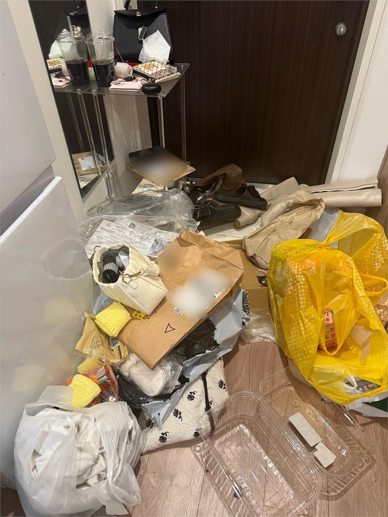 日正妹嘆「鬱悶讓屋子凌亂」還是相反？「3張誇張床照」曝百萬人傻眼