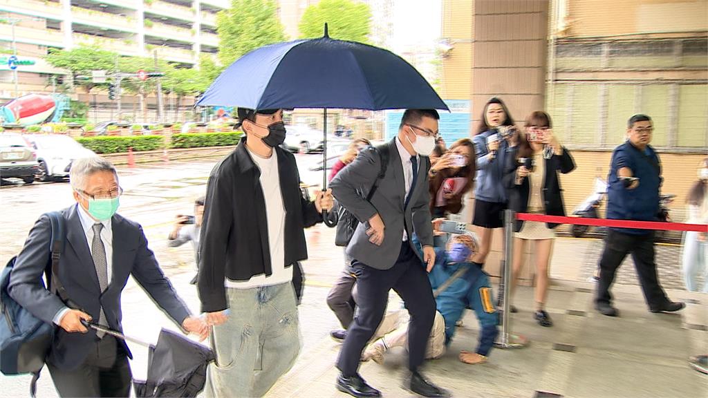 王大陸豪砸360萬閃兵失敗致歉　今首出庭曝「分5次給錢」還殺價