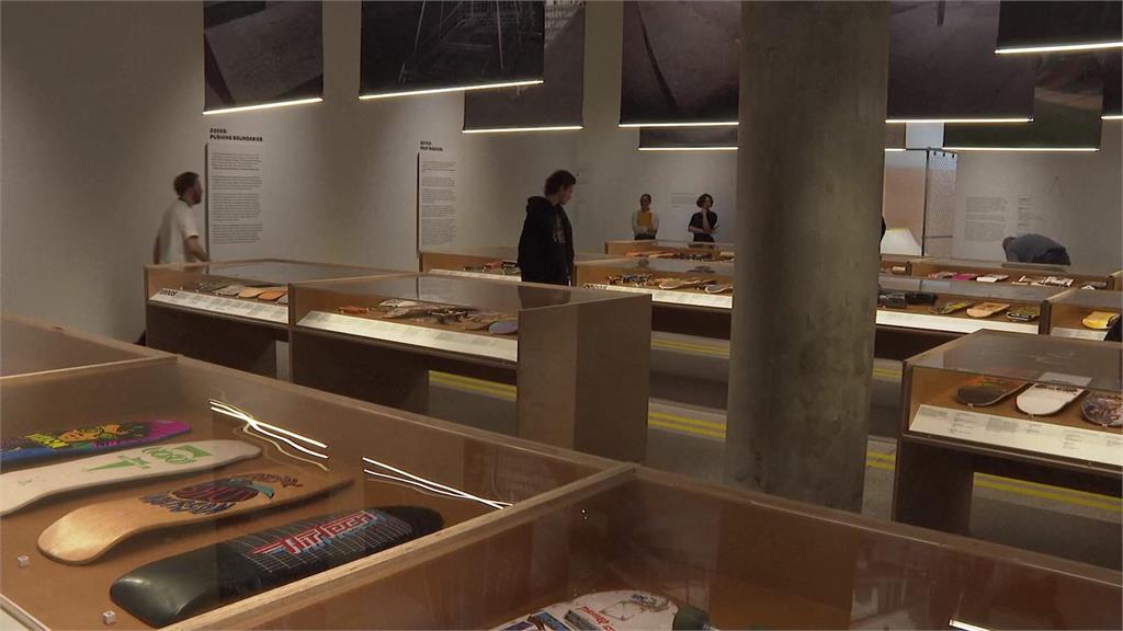 倫敦博物館設滑板特展　展出上百塊特殊價值滑板　呈現運動歷史