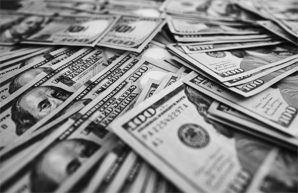 小資女加密幣賺1萬就衝了!自信「160萬歐印」竟慘賠負債⋯800萬積蓄沒了