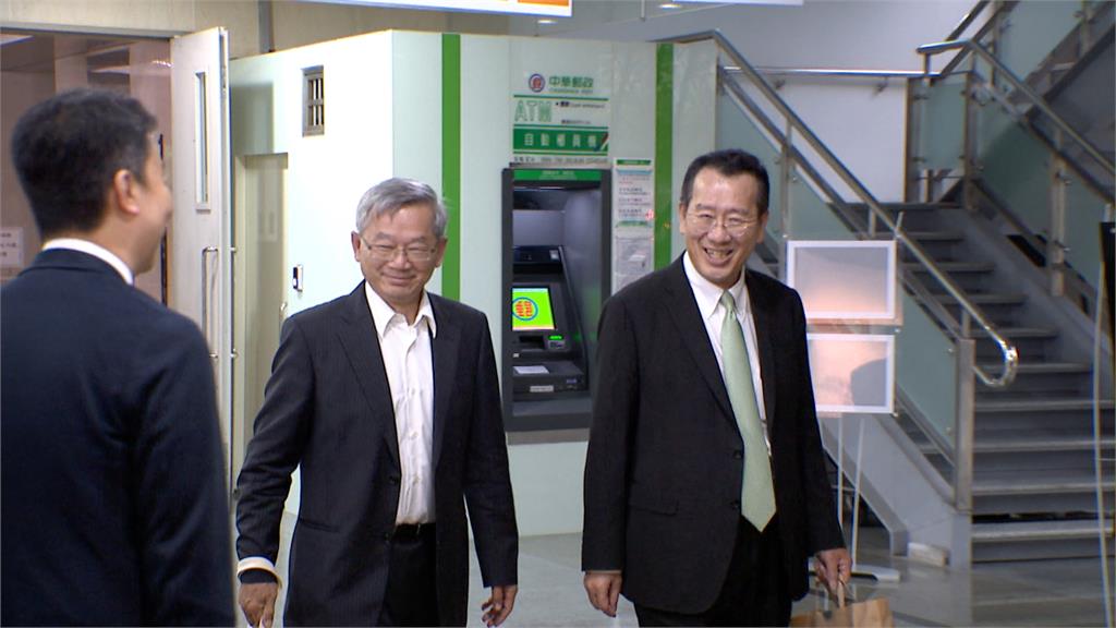 柯建銘、吳思瑤親授「國會溝通技巧」 準部長直喊:收穫滿滿