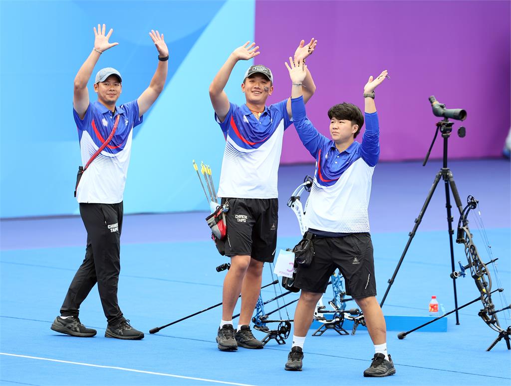 杭州亞運/複合弓混雙張正韋、陳怡瑄神準發揮!射落印尼「晉級4強」