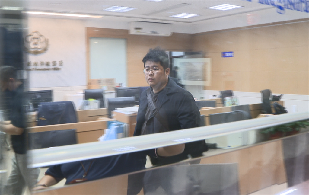 快新聞／藍青年軍罷綠委涉偽造連署　李孝亮等6被告交保並限制出境出海