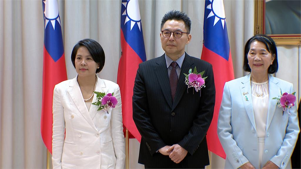 不只劉書彬！黃國昌才開罵　新白委洪毓祥「鑿牆闢新門」