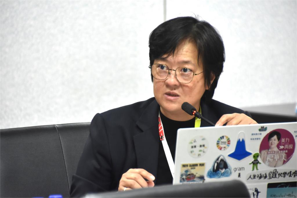 議員張峻踹桌怒嗆傅崐萁!在地議員揭座談會「驚人內幕」開轟:政治秀