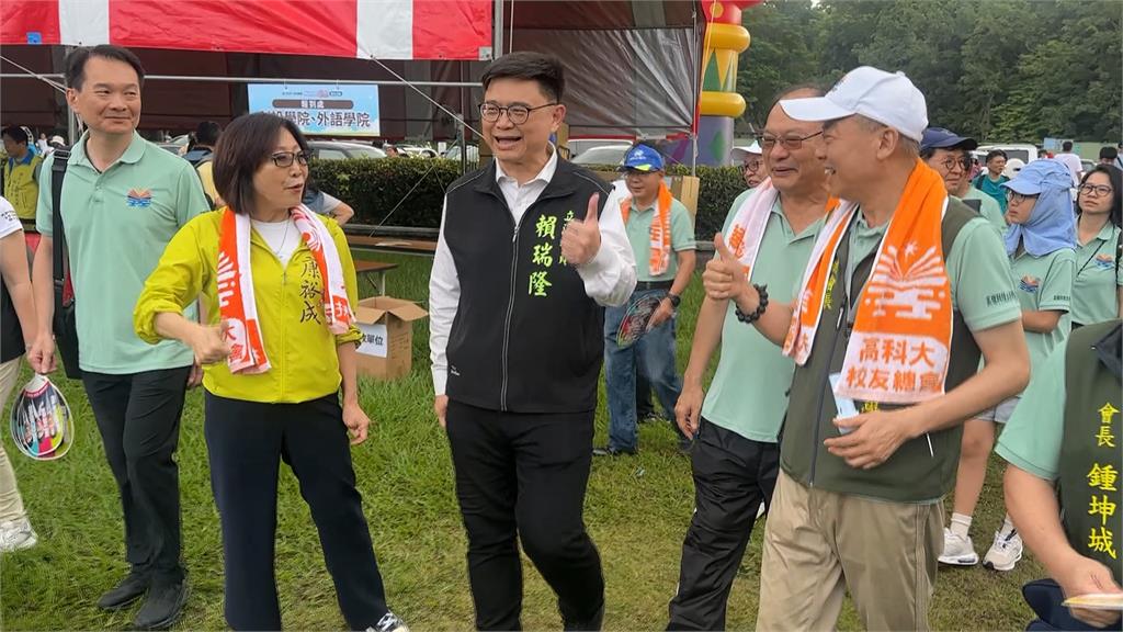 高雄科大教師節健走選戰味濃　藍綠選將到場較勁