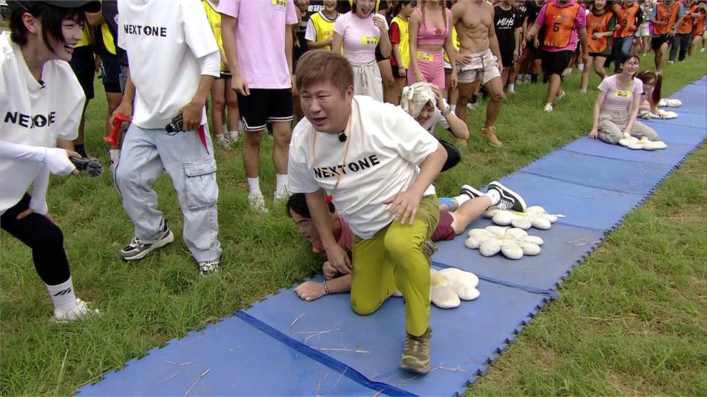 《綜藝大集合》「護國神山」胡瓜被力勸出戰！耍賴偷吃步害到自己