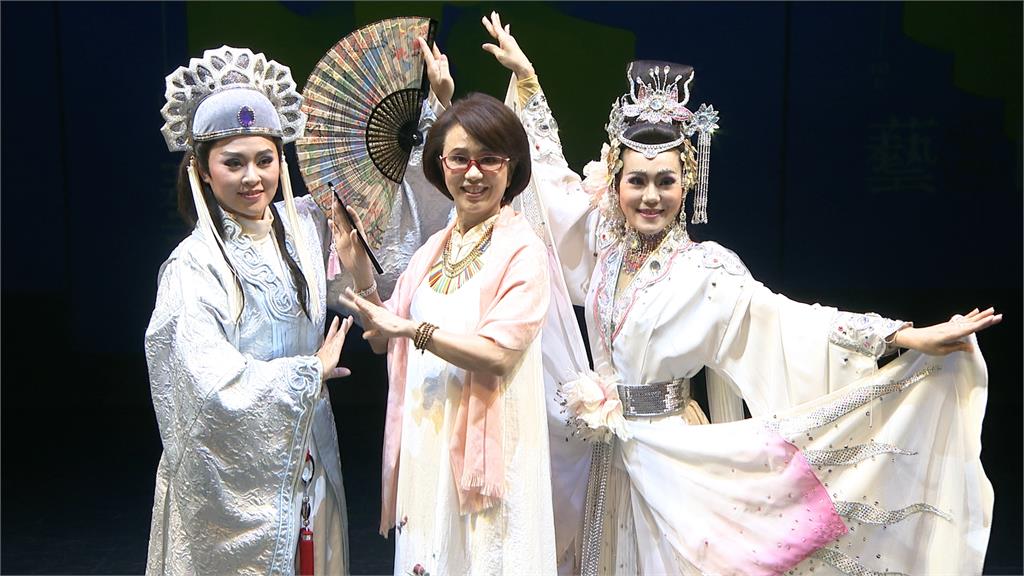 文化部振興表演藝術產業 雲門舞集、紙風車劇團等巡迴演出