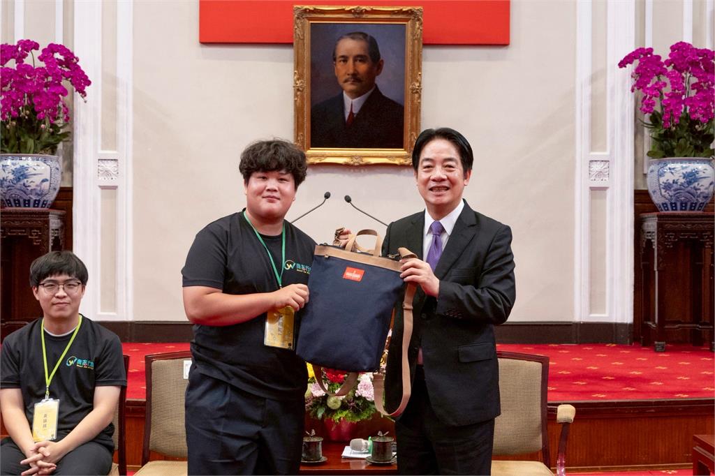快新聞／賴清德接見青志獎團隊！力推《青年基本法》保障參與權