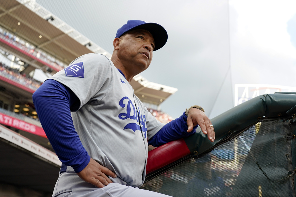 MLB／道奇「神獸」柯蕭宣布退休！主帥羅伯斯喊話：要以「冠軍」身份送走他