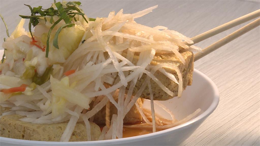 昔臭到住戶拔光頭髮! 臭豆腐名店插旗碧潭 部分居民憂心