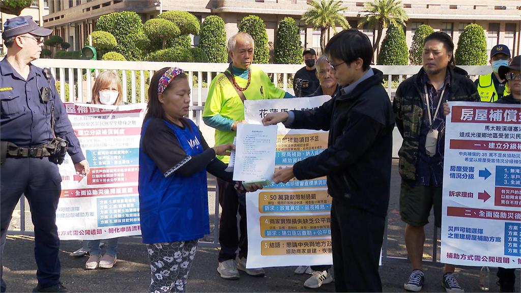 立院三讀通過馬太鞍溪特別預算　佛祖街災民赴政院陳情
