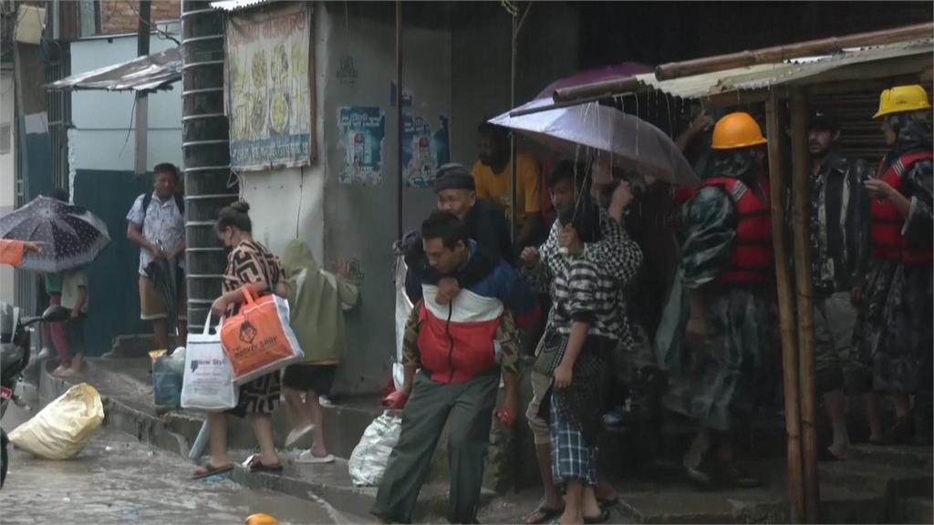 南亞雨季！尼泊爾土石流47死　印度大吉嶺山崩7死