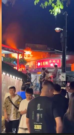 南投「泡麵土地公」石龍宮大火 信眾丟下泡麵驚逃