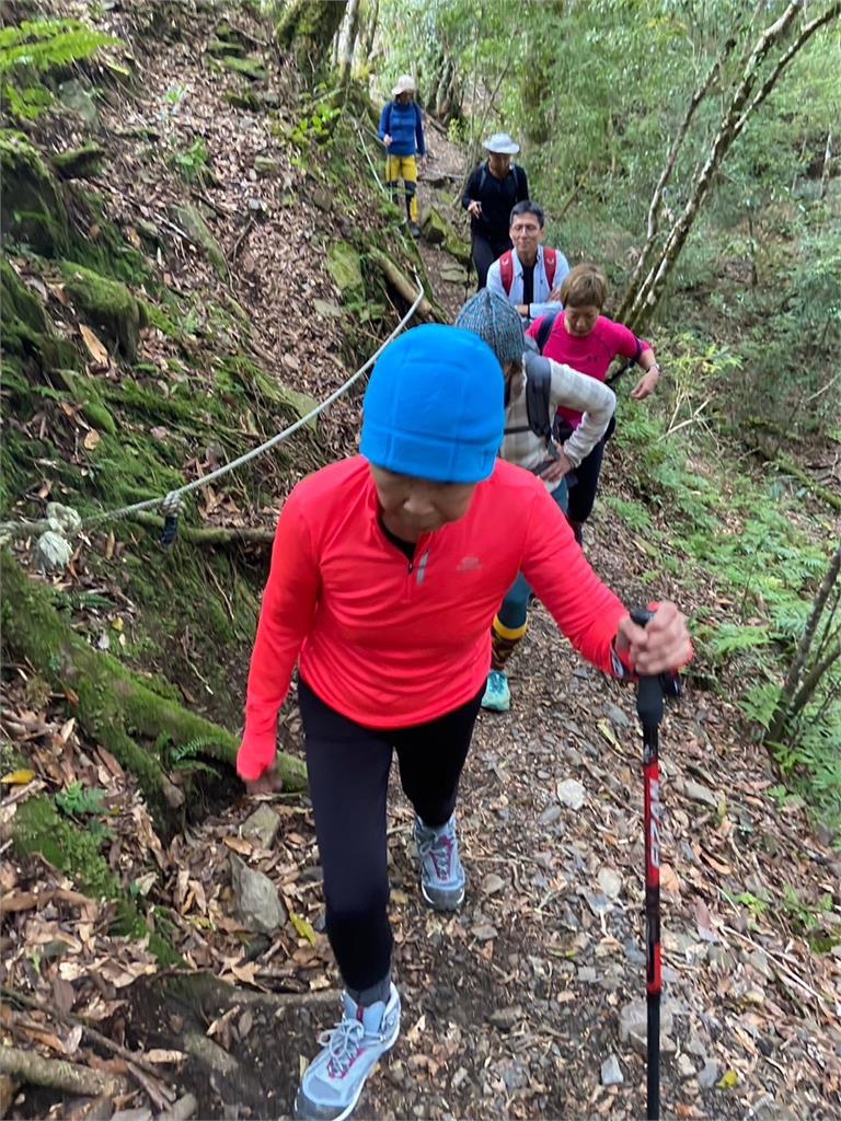 85歲仍跑馬拉松　莊靜芬醫師首公開「鏡子養生法」
