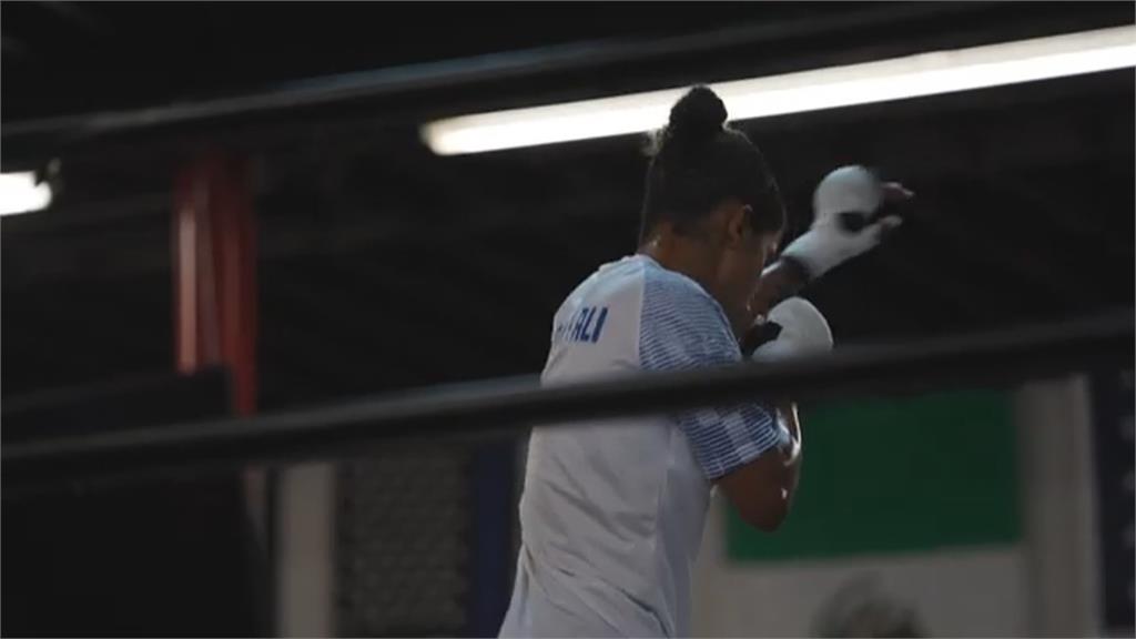 沙國首場女職業拳賽　索馬利亞女拳手寫歷史