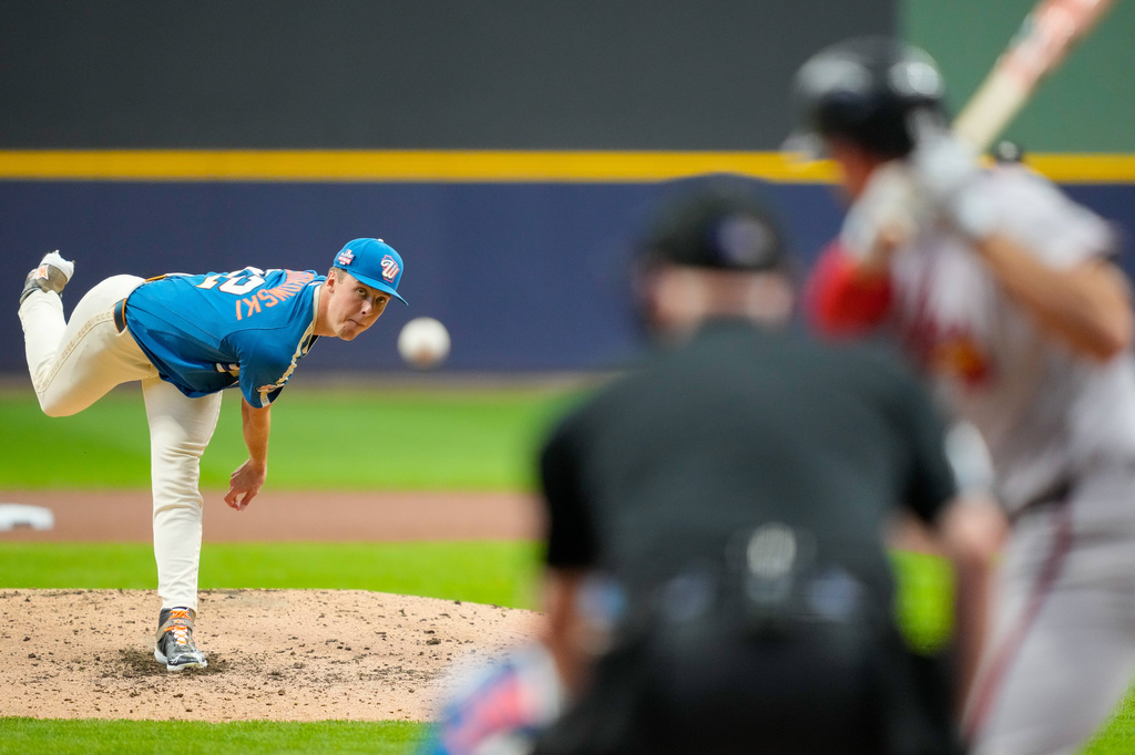 MLB(影)／100英里算「狀況不好」！米肖羅斯基打贏孩提時代偶像坐穩賽揚領跑者