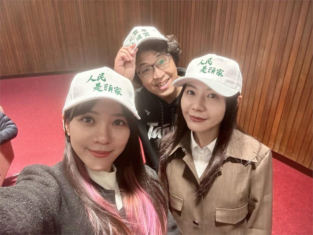 超香水電師傅竟是吳沛憶!遭藍營緊咬罷免「辛酸打工畫面流出」網嗨:求電話