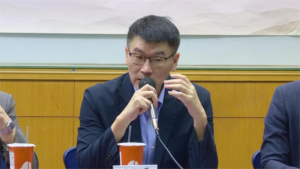 快新聞／陸委會、賴士葆爆發衝突！挨轟「吵架委員會」不忍了　梁文傑犀利反擊