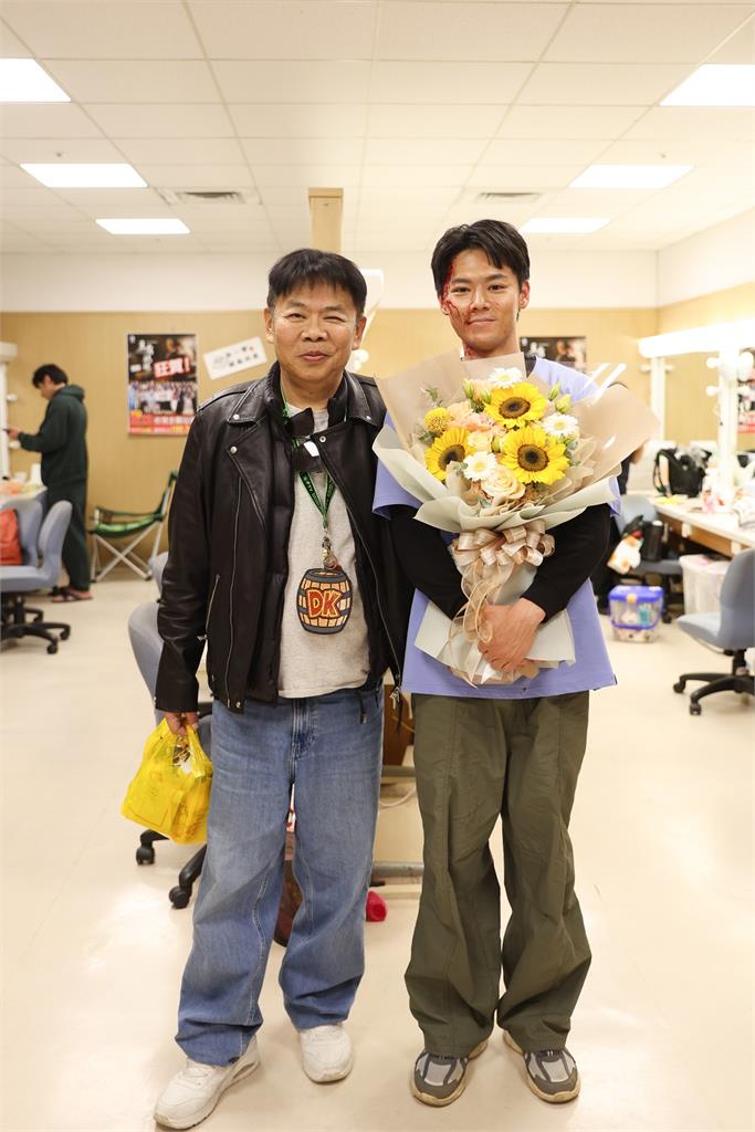 《豆腐媽媽》羅子惟「王有勝」悲劇謝幕！蘇晏霈哭到眼腫「路邊停半小時」才能回家