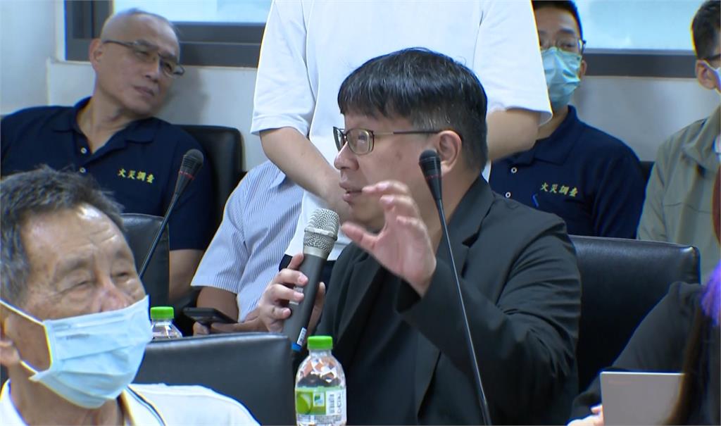 高雄三元鋰電池廠晚間復燃 總經理打破神隱鞠躬致歉