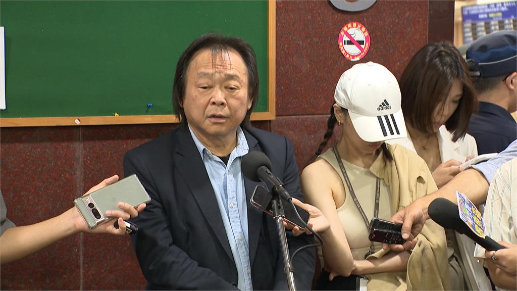 黨內逼宮？柯建銘現身朝野協商　韓國瑜調侃：溫良恭儉讓
