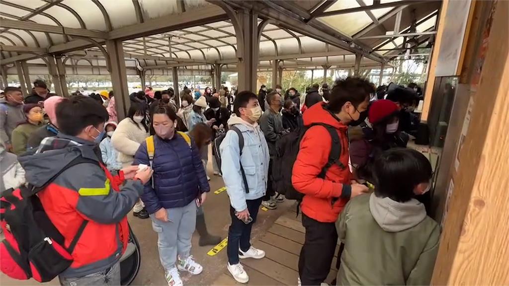寒流冷颼颼不減出遊興致 宜花竹知名景點人潮爆滿