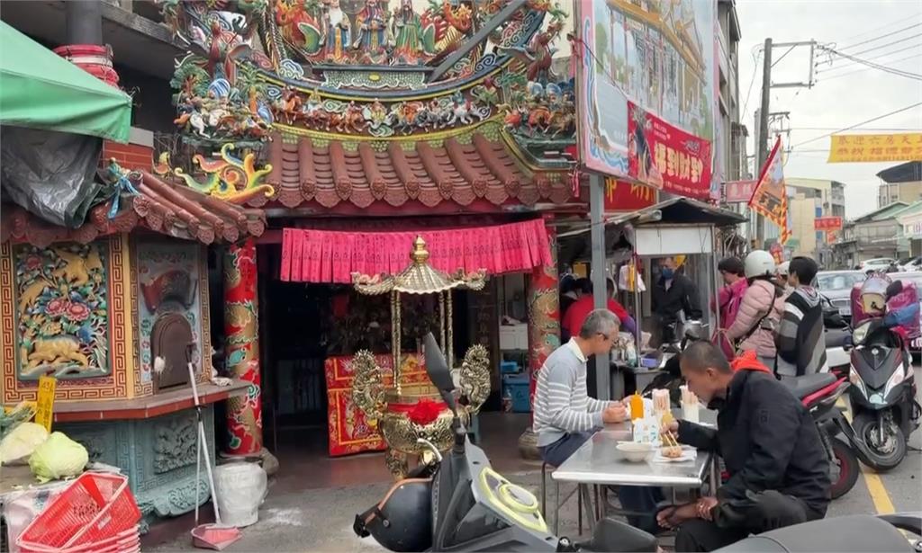 嘉縣大林福德爺廟新廟揭牌 翁章梁贈"福德神威"匾額