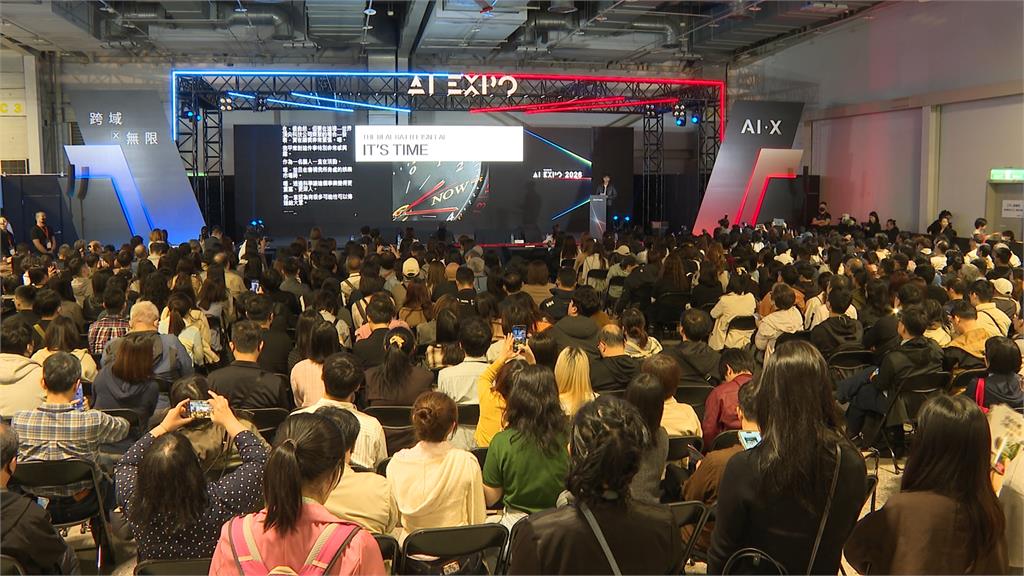 這太斜槓了!成韓星第一人 2AM瑟雍化身科技講師