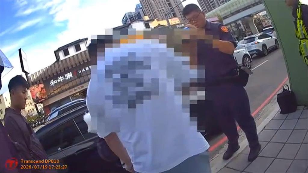 拿手抖當藉口！毒駕男當街嗆警被打臉　釣陳水扁「神回1句」全網笑翻：總統級認證