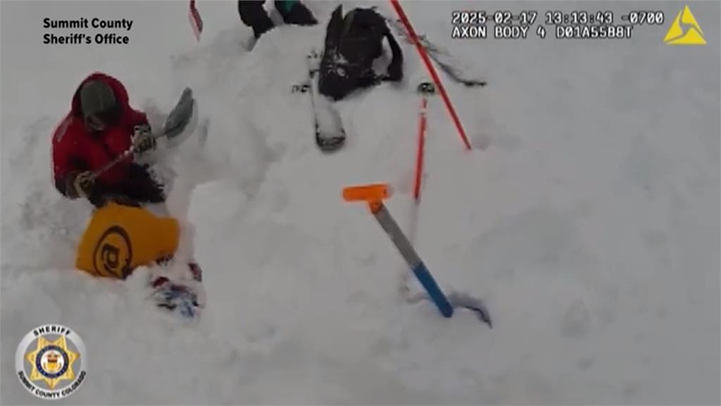美國科羅拉多州雪崩! 雪地摩托騎士遭活埋獲救過程全都錄