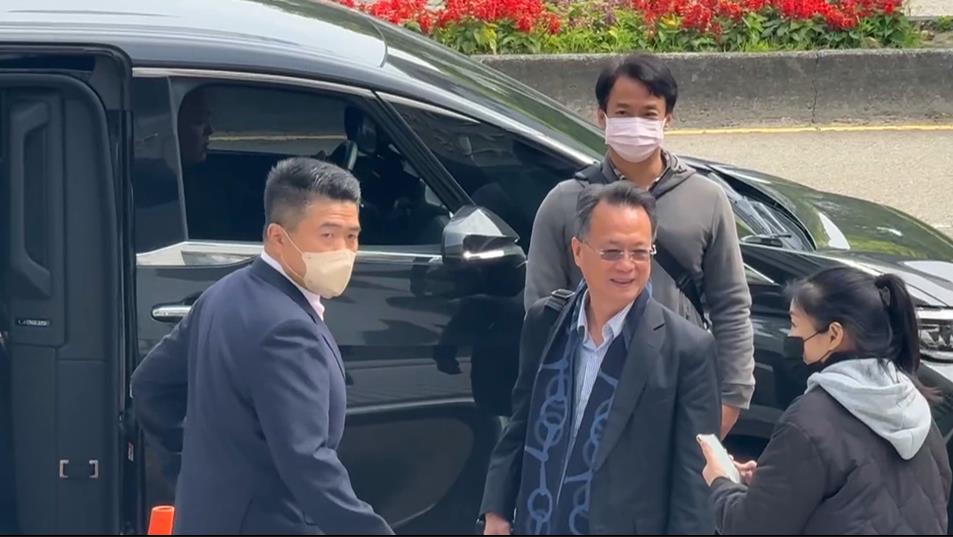 顏寬恒貪污一審判有罪 二審開庭喊:禁得起考驗