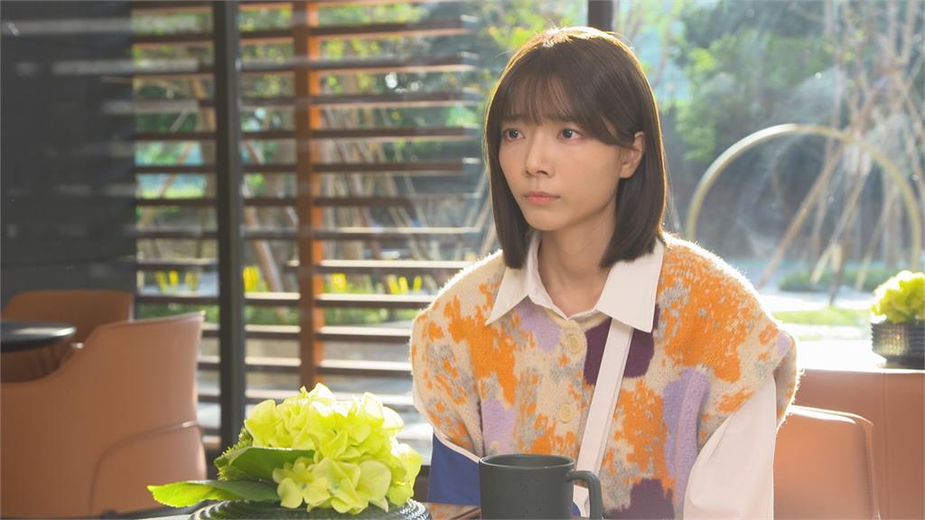 傅小芸自嘲是「慢郎中」!八點檔《愛的榮耀》和周宇柔成失散姊妹?