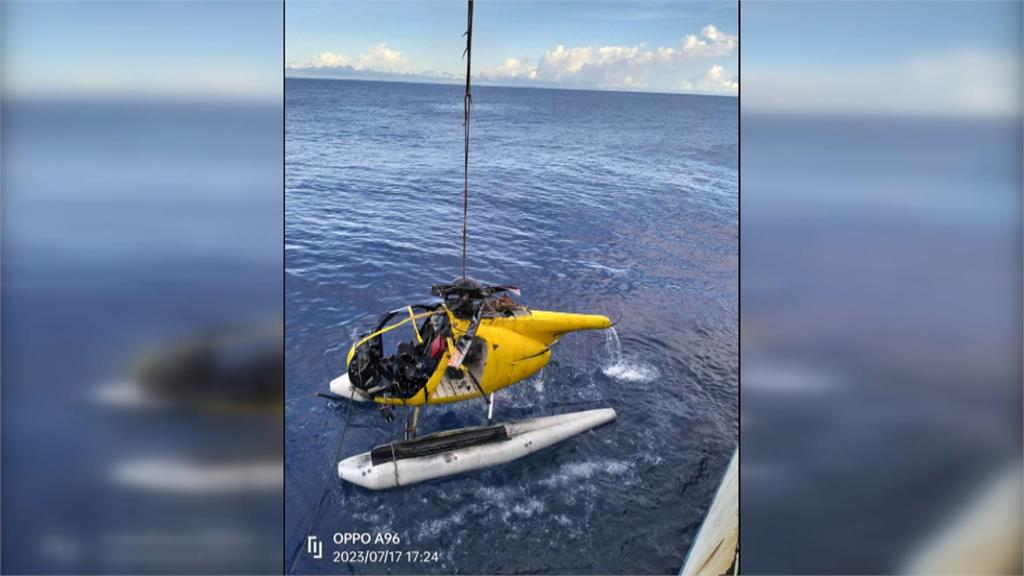 搜魚直升機GPS故障飛錯船 降落撞支架墜海慘「翻肚」